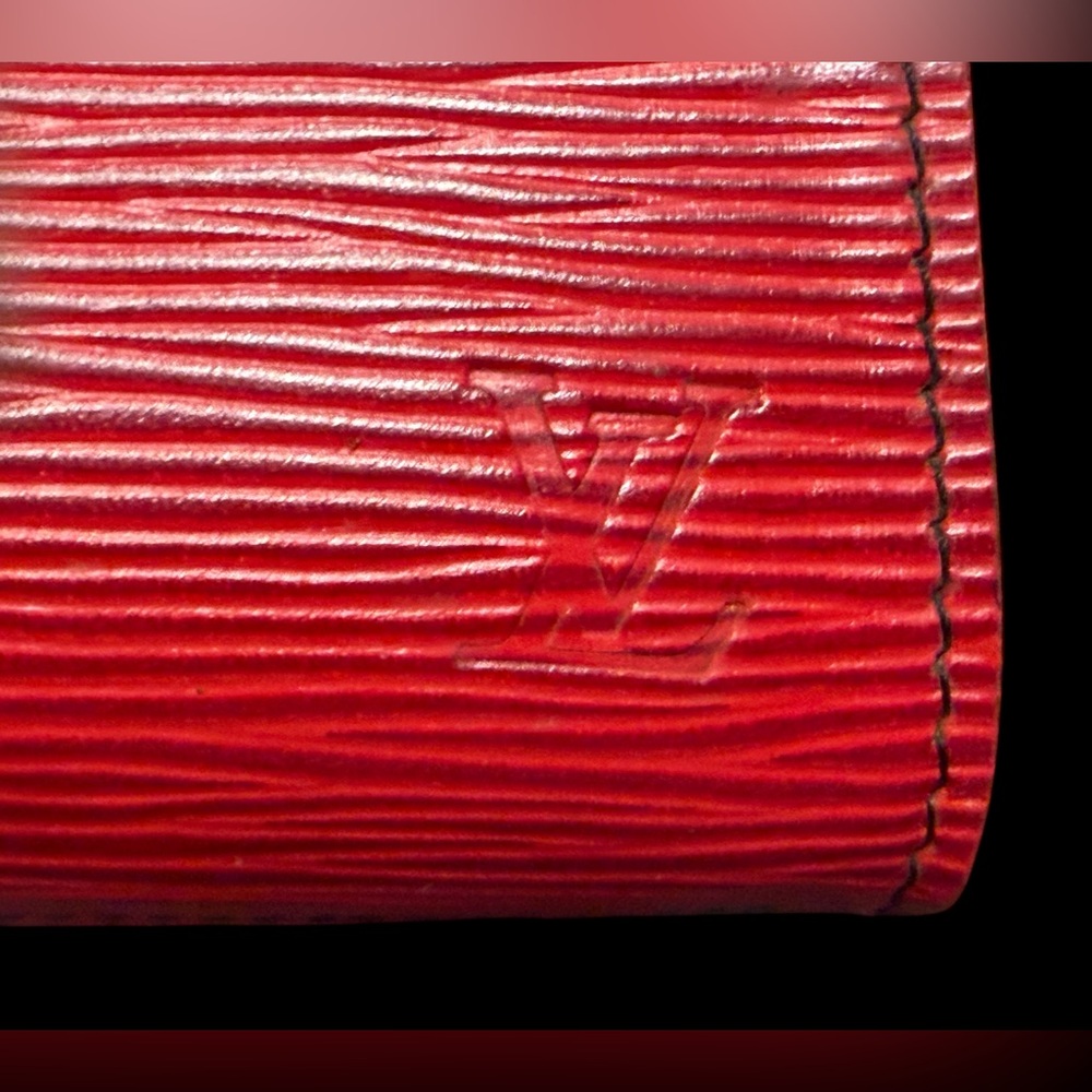 Louis Vuitton Red ART DECO Epi Leather Clutch with Gold Chain SO PRETTY ❤️ - Picture 6 of 14